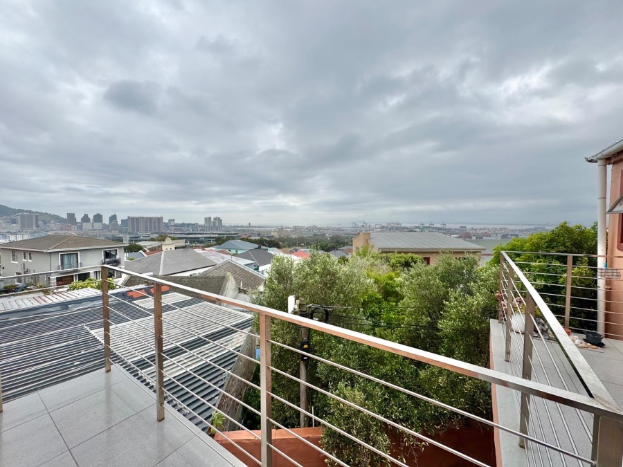 6 Bedroom Property for Sale in Walmer Estate Western Cape